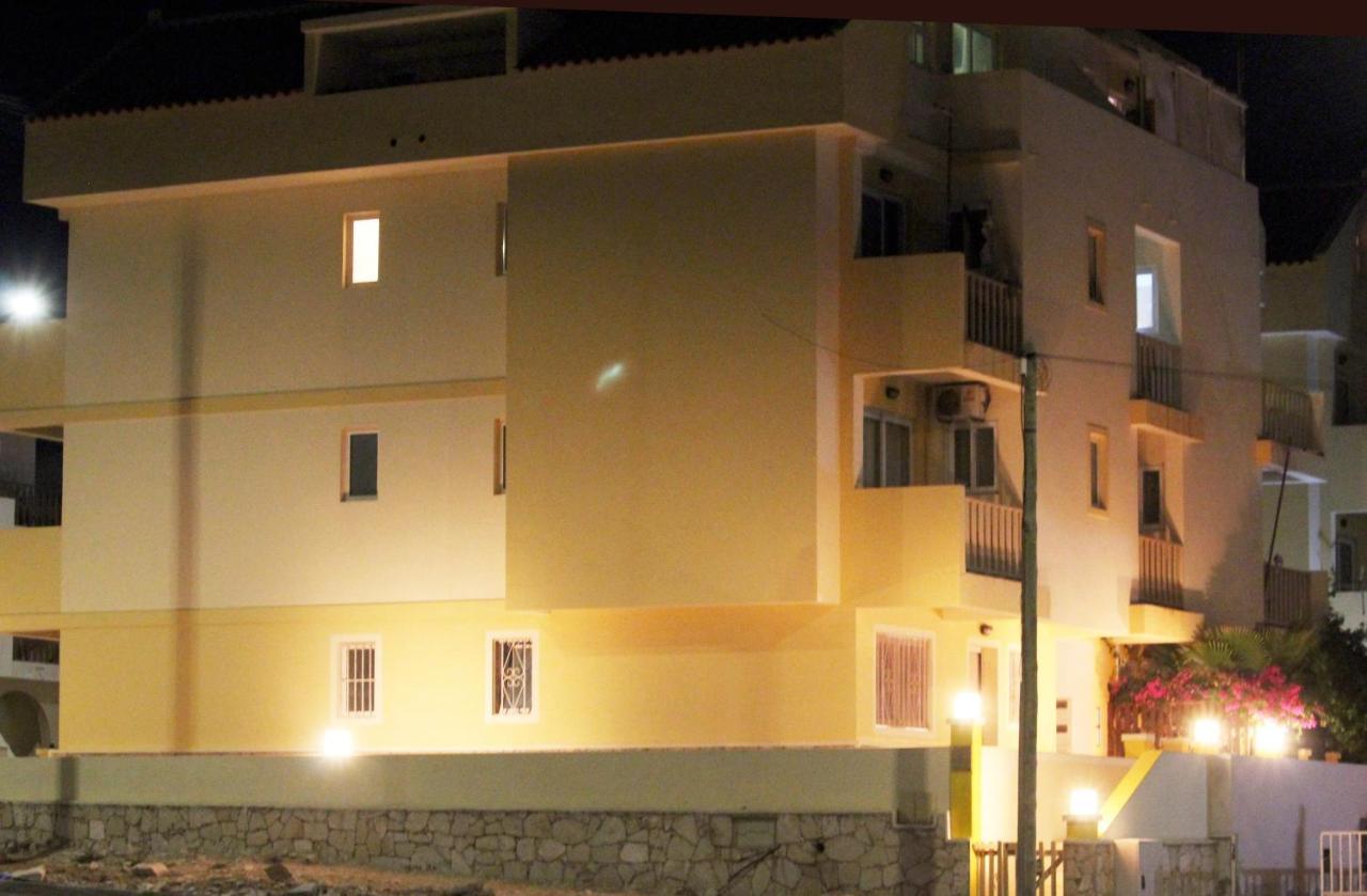شقة Santa Maria Flats المظهر الخارجي الصورة